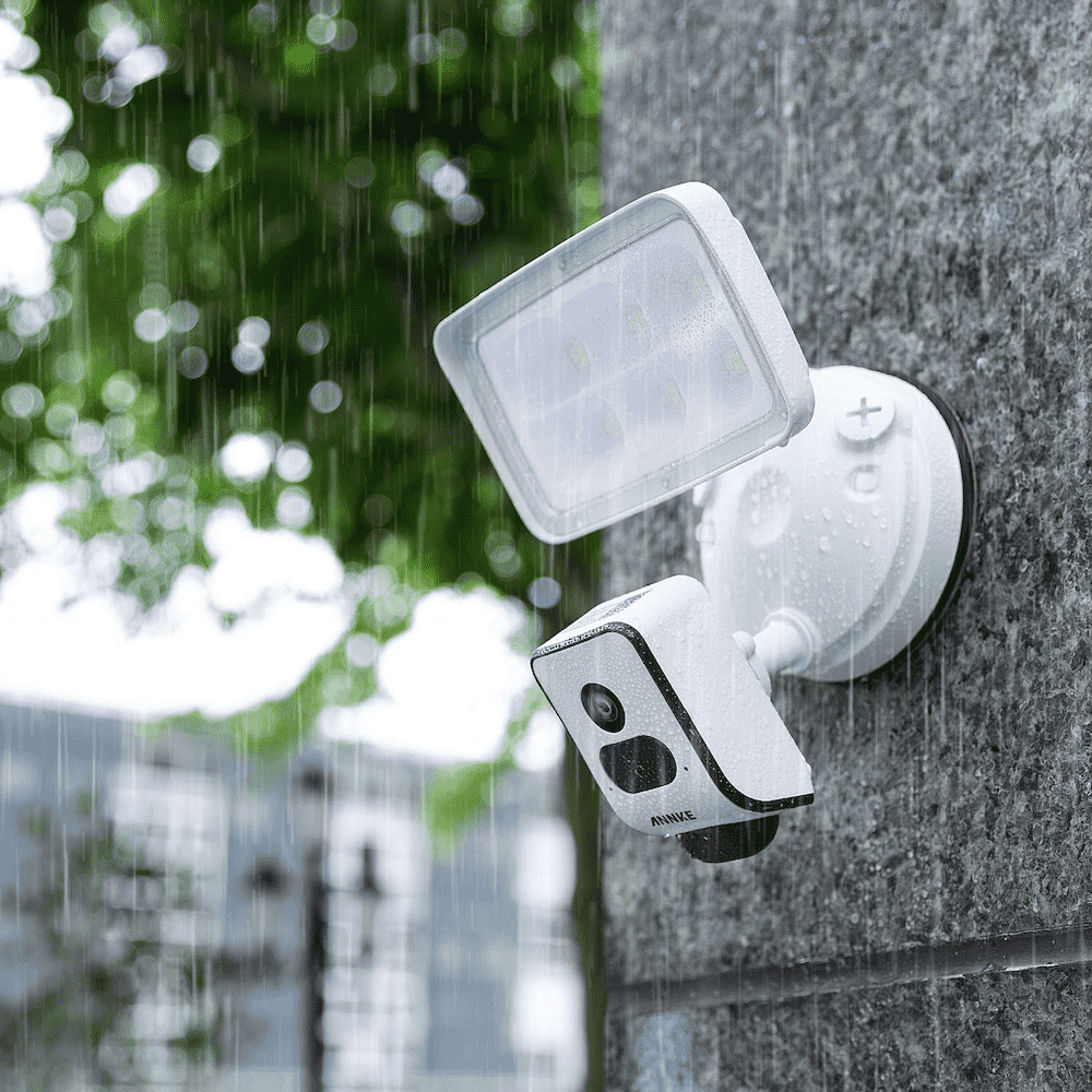 Annke Wireless AI Floodlight Camera: 1080P Full HD (2MP), 2150 Lumens